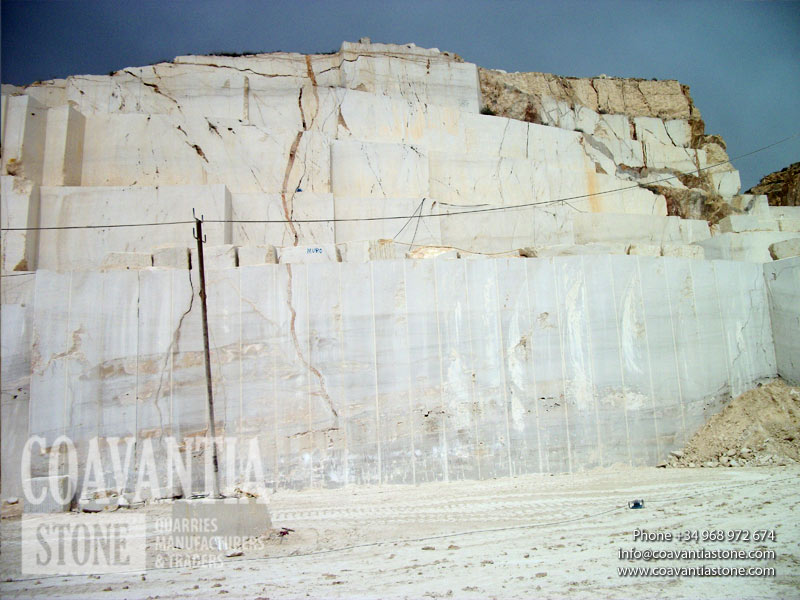 Crema marfil marble quarry